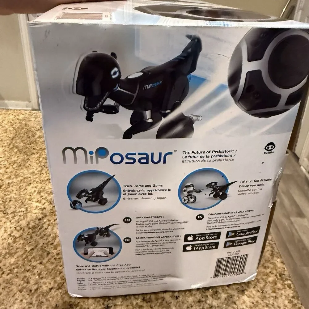 WOWEE MIPOSAUR INTELLIGENT ROBOT DINOSAUR TOY BRAND NEW OPENED BOX